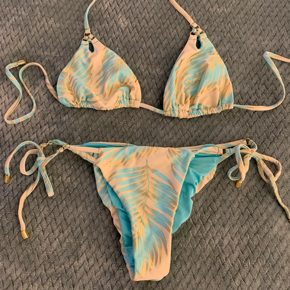 Beach Bunny